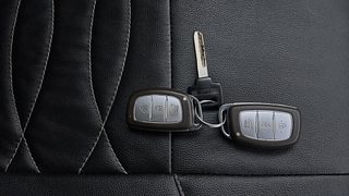 Used 2015 Hyundai Elite i20 [2014-2018] Asta 1.2 (O) Petrol Manual extra CAR KEY VIEW