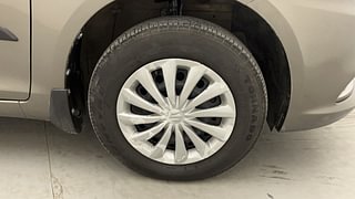 Used 2015 Maruti Suzuki Swift Dzire VXI Petrol Manual tyres RIGHT FRONT TYRE RIM VIEW