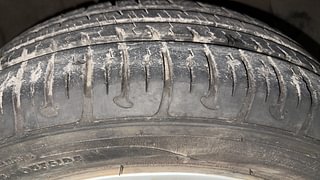 Used 2016 Hyundai Grand i10 Magna 1.2 Kappa VTVT Petrol Manual tyres RIGHT FRONT TYRE TREAD VIEW