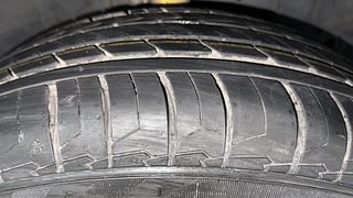 Used 2019 Ford EcoSport [2017-2021] Ambiente 1.5L TDCi Diesel Manual tyres RIGHT FRONT TYRE TREAD VIEW