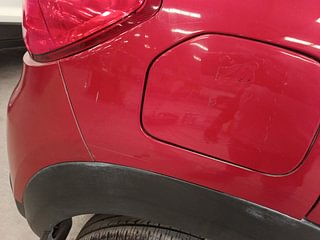 Used 2019 Renault Kwid [2017-2019] RXT 1.0 SCE Special (O) Petrol Manual dents MINOR SCRATCH