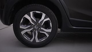 Used 2017 Honda WR-V [2017-2020] VX i-VTEC Petrol Manual tyres RIGHT REAR TYRE RIM VIEW