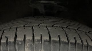Used 2010 Hyundai i10 Magna 1.2 Petrol Manual tyres LEFT FRONT TYRE TREAD VIEW