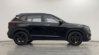 Used 2021 Kia Seltos HTX G Petrol Manual exterior RIGHT SIDE VIEW