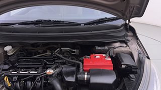 Used 2013 Hyundai i20 [2012-2014] Sportz 1.2 Petrol Manual engine ENGINE LEFT SIDE HINGE & APRON VIEW