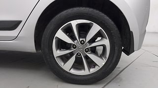 Used 2015 Hyundai Elite i20 [2014-2018] Asta 1.2 (O) Petrol Manual tyres LEFT REAR TYRE RIM VIEW