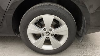 Used 2018 Skoda Octavia [2017-2019] Style 1.8 TSI AT Petrol Automatic tyres LEFT REAR TYRE RIM VIEW
