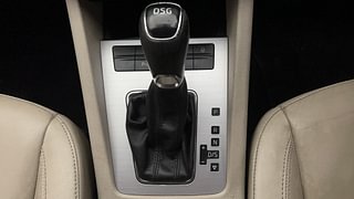 Used 2018 Skoda Octavia [2017-2019] Style 1.8 TSI AT Petrol Automatic interior GEAR  KNOB VIEW