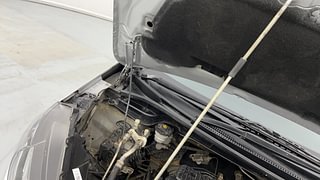 Used 2020 Honda WR-V i-VTEC SV Petrol Manual engine ENGINE RIGHT SIDE HINGE & APRON VIEW