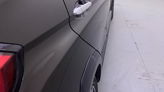 Used 2017 Honda WR-V [2017-2020] VX i-VTEC Petrol Manual dents MINOR DENT