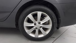 Used 2012 Hyundai Verna [2011-2015] Fluidic 1.6 VTVT SX Petrol Manual tyres LEFT REAR TYRE RIM VIEW