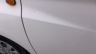 Used 2014 Hyundai Eon [2011-2018] Magna + Petrol Manual dents MINOR SCRATCH