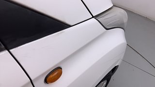Used 2014 Hyundai Eon [2011-2018] Magna + Petrol Manual dents MINOR SCRATCH