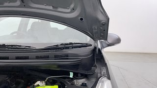 Used 2019 Hyundai Grand i10 [2017-2020] Sportz 1.2 Kappa VTVT Petrol Manual engine ENGINE LEFT SIDE HINGE & APRON VIEW