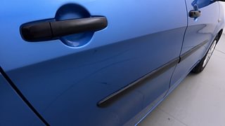 Used 2017 maruti-suzuki Celerio VXI (O) AMT Petrol Automatic dents MINOR DENT