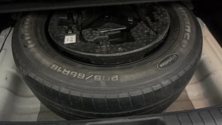 Used 2019 Hyundai Creta [2018-2020] 1.4 S Diesel Manual tyres SPARE TYRE VIEW