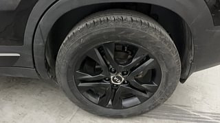 Used 2021 Kia Seltos HTX G Petrol Manual tyres LEFT REAR TYRE RIM VIEW