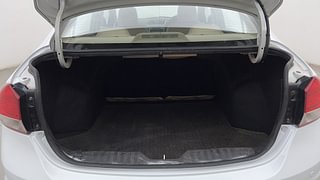 Used 2016 Maruti Suzuki Ciaz [2014-2017] ZXi Petrol Manual interior DICKY INSIDE VIEW