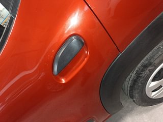 Used 2019 Renault Kwid [2017-2019] RXT 1.0 SCE Special (O) Petrol Manual dents MINOR DENT