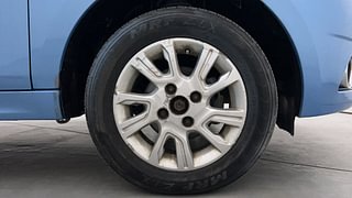 Used 2016 Tata Tiago [2016-2020] Revotron XZ Petrol Manual tyres RIGHT FRONT TYRE RIM VIEW