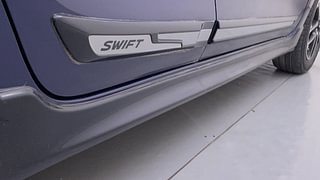 Used 2022 Maruti Suzuki Swift ZXI Plus AMT Dual Tone Petrol Automatic dents MINOR SCRATCH