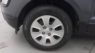 Used 2019 Ford EcoSport [2017-2021] Ambiente 1.5L TDCi Diesel Manual tyres LEFT FRONT TYRE RIM VIEW