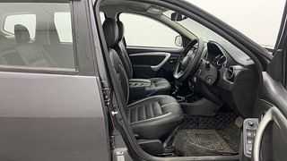 Used 2019 Renault Duster [2017-2020] RXS Opt CVT Petrol Automatic interior RIGHT SIDE FRONT DOOR CABIN VIEW
