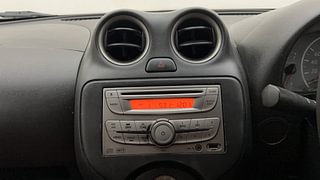 Used 2017 Nissan Micra [2013-2020] XV Petrol Petrol Manual top_features Integrated (in-dash) music system