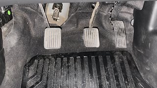Used 2019 Hyundai Grand i10 [2017-2020] Sportz 1.2 Kappa VTVT Petrol Manual interior PEDALS VIEW