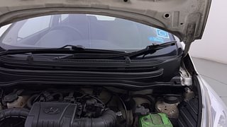 Used 2014 Hyundai Eon [2011-2018] Magna + Petrol Manual engine ENGINE LEFT SIDE HINGE & APRON VIEW