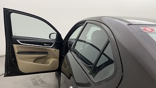 Used 2022 Honda Amaze 1.2 VX i-VTEC Petrol Manual interior LEFT FRONT DOOR OPEN VIEW