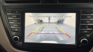 Used 2015 Hyundai Elite i20 [2014-2018] Asta 1.2 (O) Petrol Manual top_features Rear camera