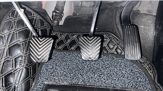 Used 2020 Kia Seltos HTX G Petrol Manual interior PEDALS VIEW