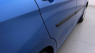 Used 2017 maruti-suzuki Celerio VXI (O) AMT Petrol Automatic dents MINOR SCRATCH
