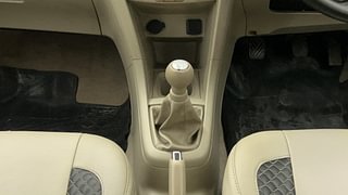 Used 2015 Maruti Suzuki Swift Dzire VXI Petrol Manual interior GEAR  KNOB VIEW