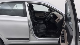 Used 2015 Hyundai Elite i20 [2014-2018] Asta 1.2 (O) Petrol Manual interior RIGHT SIDE FRONT DOOR CABIN VIEW