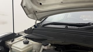 Used 2019 Hyundai Creta [2018-2020] 1.4 S Diesel Manual engine ENGINE RIGHT SIDE HINGE & APRON VIEW