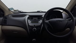 Used 2014 Hyundai Eon [2011-2018] Magna + Petrol Manual interior DASHBOARD VIEW