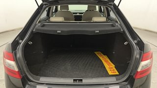 Used 2018 Skoda Octavia [2017-2019] Style 1.8 TSI AT Petrol Automatic interior DICKY INSIDE VIEW