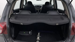 Used 2019 Hyundai Grand i10 [2017-2020] Sportz 1.2 Kappa VTVT Petrol Manual interior DICKY INSIDE VIEW