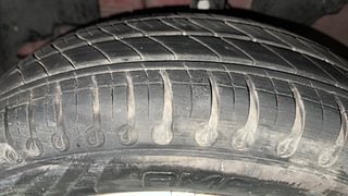 Used 2021 Renault Kwid RXL Petrol Manual tyres LEFT FRONT TYRE TREAD VIEW