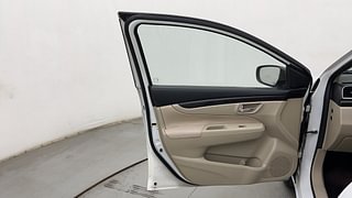 Used 2016 Maruti Suzuki Ciaz [2014-2017] ZXi Petrol Manual interior LEFT FRONT DOOR OPEN VIEW