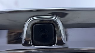 Used 2018 Maruti Suzuki Baleno [2015-2019] Alpha Petrol Petrol Manual top_features Rear camera