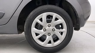 Used 2019 Hyundai Grand i10 [2017-2020] Sportz 1.2 Kappa VTVT Petrol Manual tyres LEFT REAR TYRE RIM VIEW