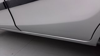 Used 2022 Maruti Suzuki Alto 800 LXi (O) Petrol Manual dents MINOR DENT