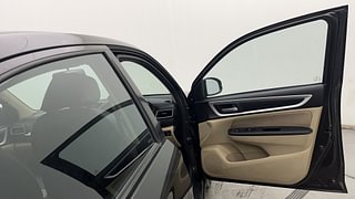 Used 2022 Honda Amaze 1.2 VX i-VTEC Petrol Manual interior RIGHT FRONT DOOR OPEN VIEW