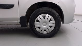 Used 2022 Maruti Suzuki Alto 800 LXi (O) Petrol Manual tyres RIGHT FRONT TYRE RIM VIEW