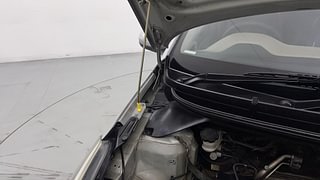 Used 2015 Hyundai Elite i20 [2014-2018] Asta 1.2 (O) Petrol Manual engine ENGINE RIGHT SIDE HINGE & APRON VIEW