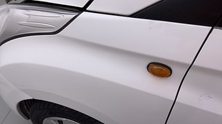 Used 2014 Hyundai Eon [2011-2018] Magna + Petrol Manual dents MINOR SCRATCH