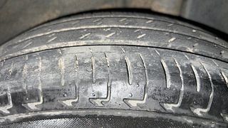 Used 2018 Maruti Suzuki Ignis [2017-2020] Zeta AMT Petrol Petrol Automatic tyres LEFT REAR TYRE TREAD VIEW